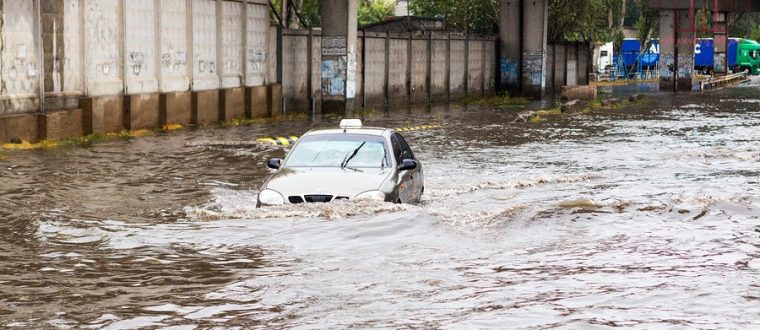 השטפונות בטקסס | זווית נשית